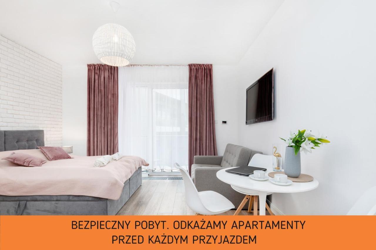 Gold Flamingo Apartament By Noclegi Renters Miedzyzdroje Bagian luar foto