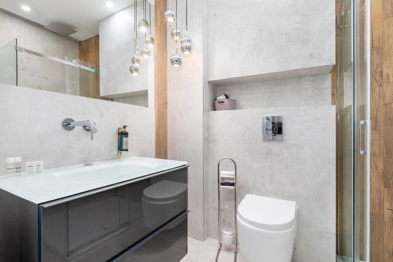 Gold Flamingo Apartament By Noclegi Renters Miedzyzdroje Bagian luar foto